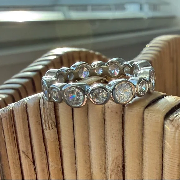 Vintage Bezel Ring Silver - Picture 1 of 11